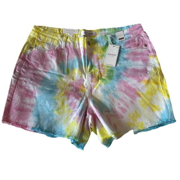 NWT Judy Blue Womens Swirl Tie Dye Shorts Size 2XL Raw‎ Hem Cut Off High Waist - Picture 1 of 10